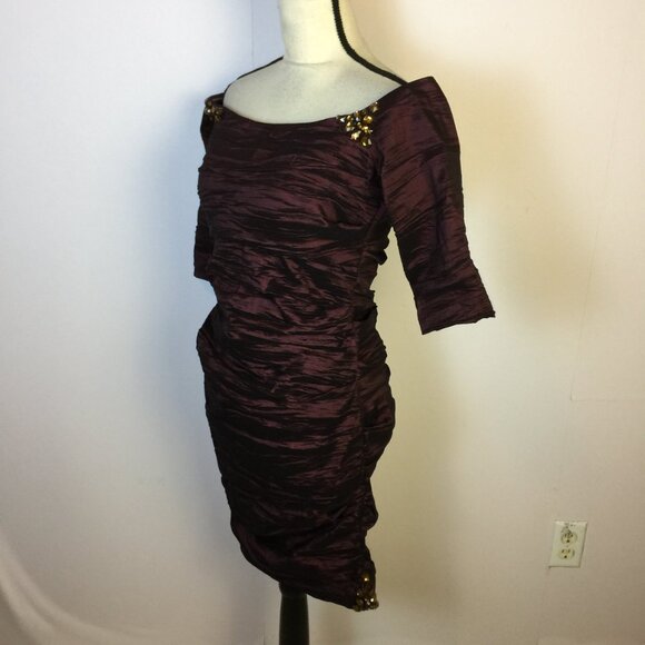 Alex Evenings Mini Sheath Dress Size 8 Womans Maroon Beaded Crinkle Off Shoulder - Picture 2 of 14